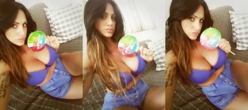 Marika Fruscio, tifo hot su Twitter per la Nazionale