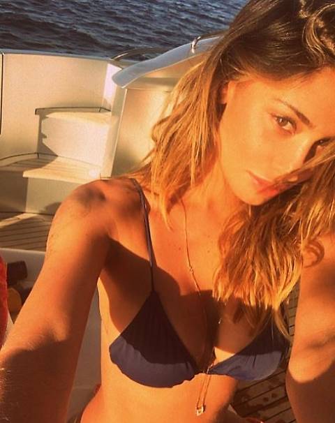 Iannone e Belen insieme. Ecco le foto sullo yacht