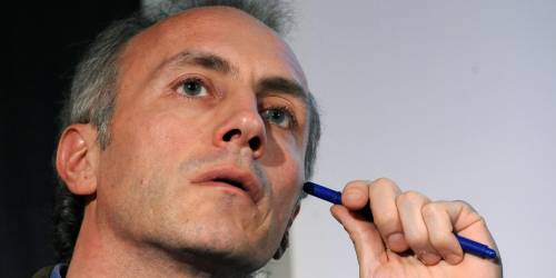 Il Fatto Quotidiano, giornalisti in "rivolta" per la linea del direttore Travaglio