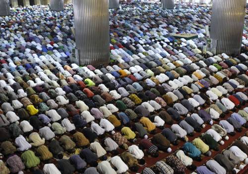 "Fondi privati per le moschee? Solo se arrivano dall'Italia"