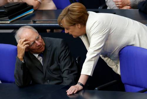 Altro che nemici, la Germania si schiera per il Sì