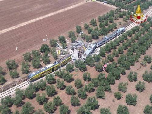 Scontro treni in Puglia, per la procura il sistema di blocco telefonico era obsoleto