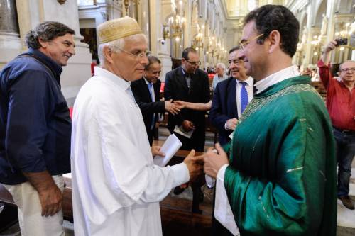 A Messa solo il 2% degli islamici. Pochi per stanare il terrorismo