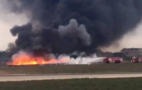 Giallo sull'aereo caduto a Malta: "Tre 007 francesi sono morti"