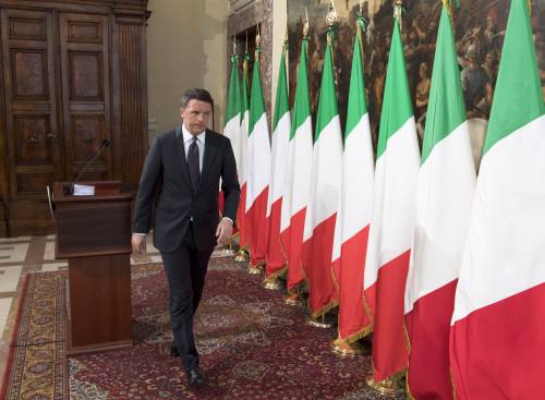 Renzi, altro che trasparenza Mancano i redditi dei parenti