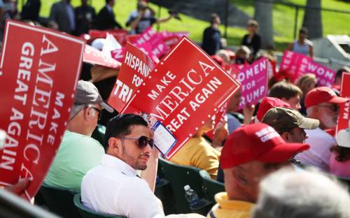 Gli americani temono il caos (e riempiono le dispense)