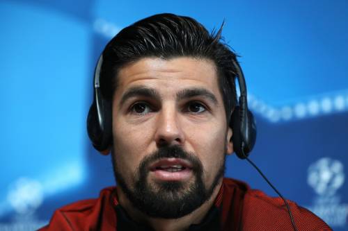 La madre di Nolito attacca: "Lui è milionario, io vivo in una topaia"