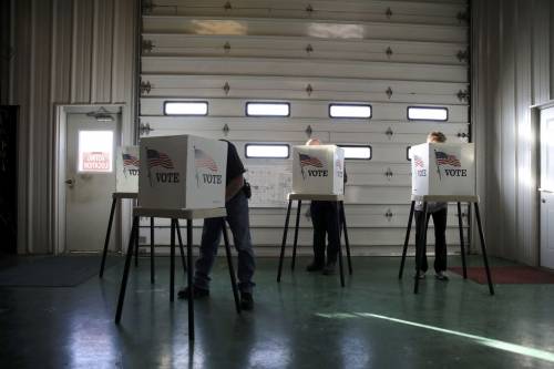 Usa 2016, Trump fa ricorso in Nevada per apertura seggi