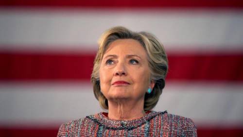 Hillary Clinton: "Ho perso per colpa del direttore dell'Fbi"
