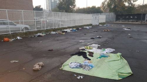"Lampugnano come una discarica dopo la preghiera dei musulmani"