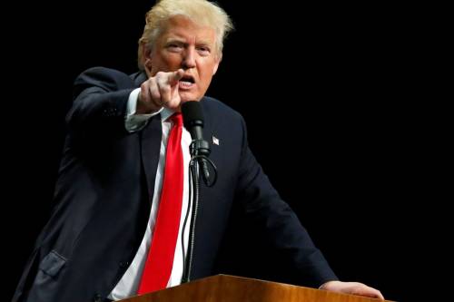 Trump sfida Raul Castro: "Accordo migliore o sarà rottura"