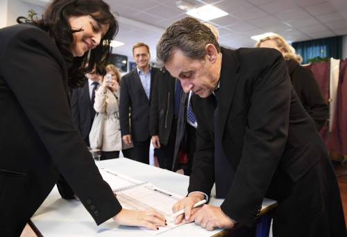 Primarie della destra, Fillon sorprende tutti E Sarkozy va a casa