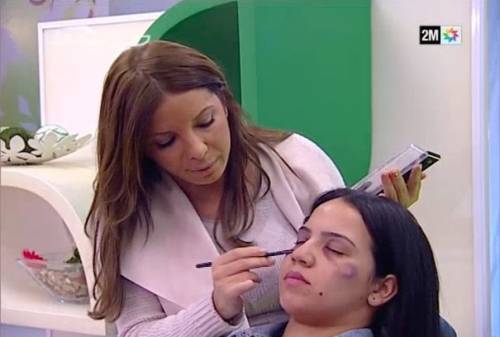 Il Marocco insegna alle donne come coprire le botte dei mariti