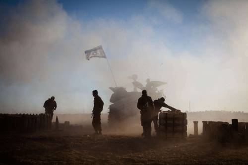 Raid di Israele in Siria: colpito un convoglio di Hezbollah