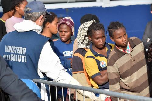 Ong-trafficanti, le segnalazioni dei servizi e il silenzio del governo