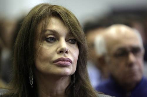 Veronica Lario perde l'assegno: deve restituire 60 milioni di euro a Berlusconi