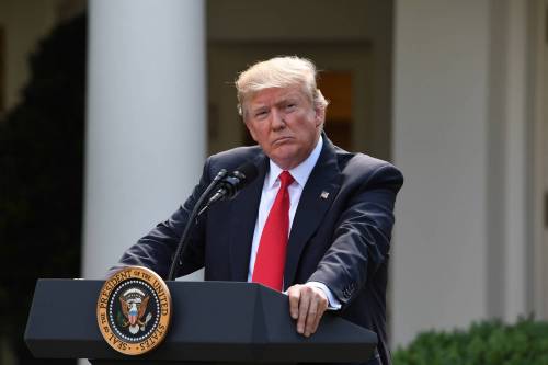 Clima, i capi di Tesla e Disney decidono di mollare Trump