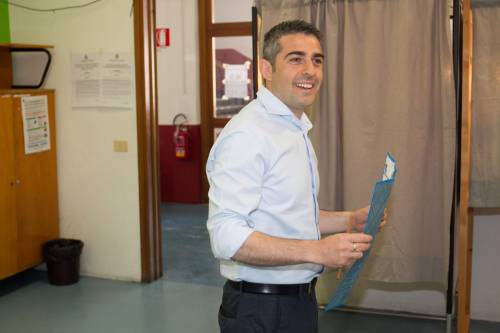 Pizzarotti: "Il 2020 potrebbe essere l'anno della fine dei 5 Stelle"