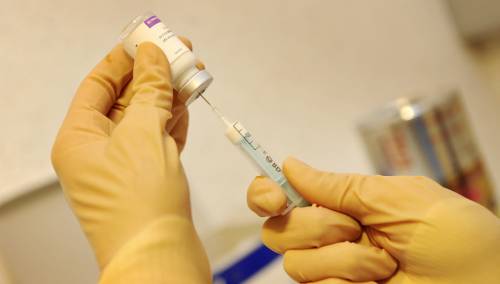 Rischio Ebola, il Ministero rafforza i controlli