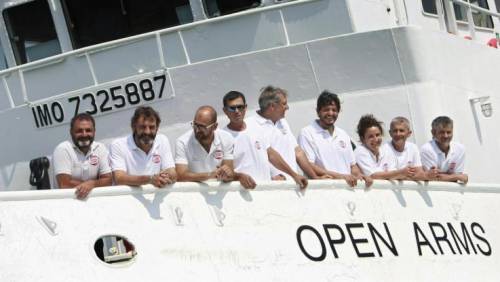 Gip convalida il sequestro della nave dell'Ong nel porto di Pozzallo