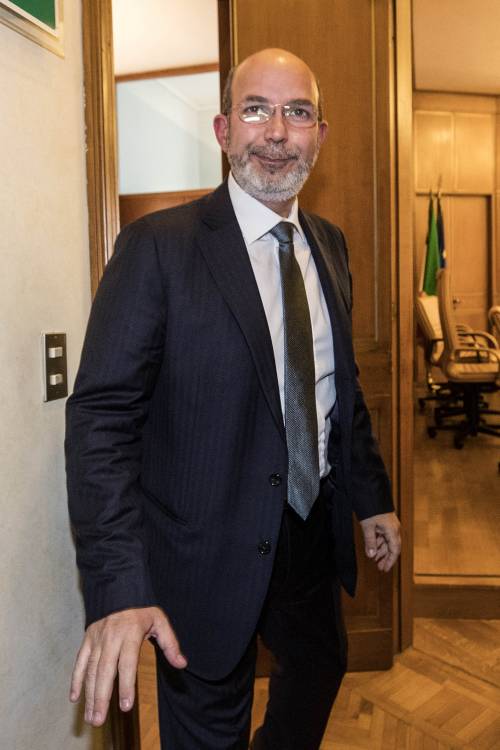 E ora il nodo sottosegretari: Crimi ai Servizi irrita la Lega