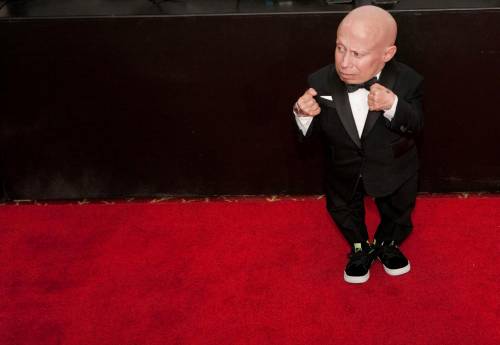 Verne Troyer, il Mini Me di Austin Powers, grave in ospedale