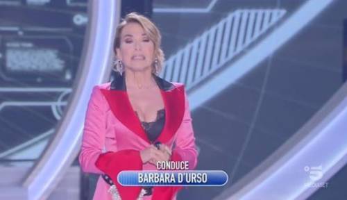 D'Urso contro Fontana: "Famiglia è chi si ama"
