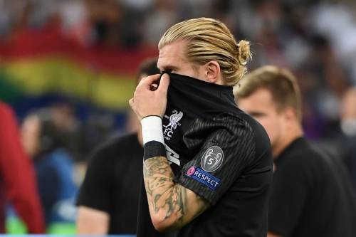Karius senza pace: il Besiktas lo scarica. Rompe anche con la fidanzata?