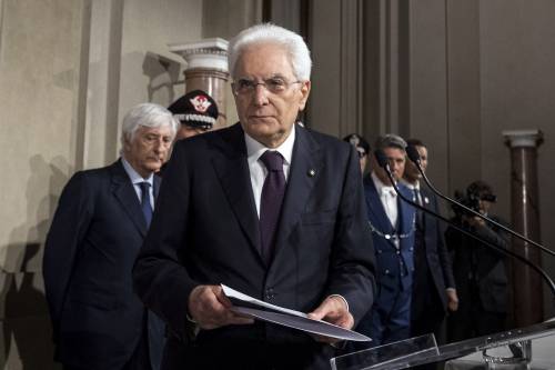 Verbania, intercettata una busta con un proiettile per Sergio Mattarella