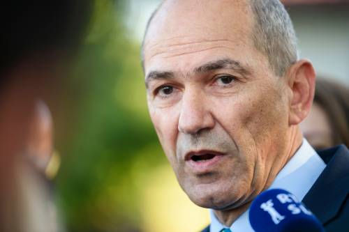 La Slovenia vira a destra: vince Jansa