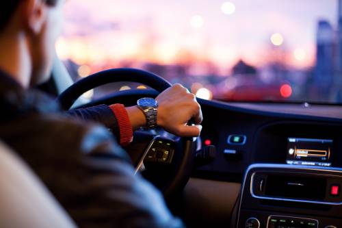 Assistenza stradale h24 a soli 15 centesimi al giorno: tutto vero, è YouCar