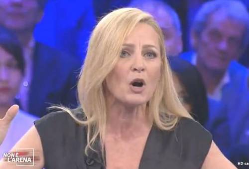 "Aquarius faceva rotta in Italia", "E Malta?" Lite Costamagna-Gasparri