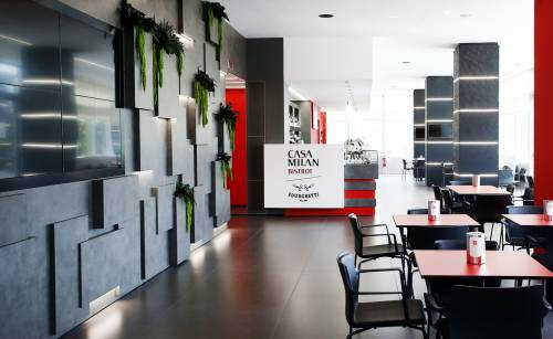 Il bistrot del Diavolo: pranzi e cene tra i trofei nelle sale di casa Milan