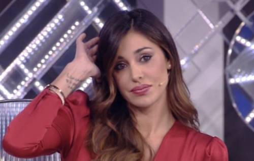 Balalaika, clamorosa gaffe di Belen. L'argentina scambia un giocatore per la De Filippi