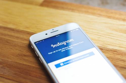 Instagram sfida YouTube: arrivano i video da un'ora