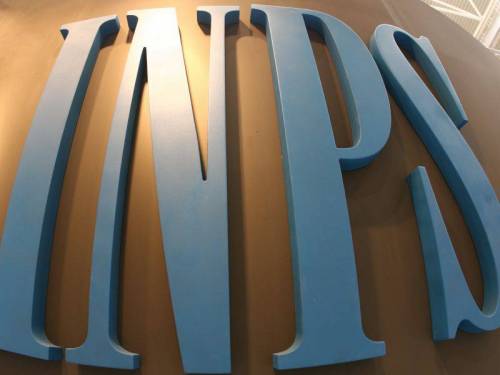 Pensioni, blocco sugli assegni. Da gennaio stop a rivalutazione