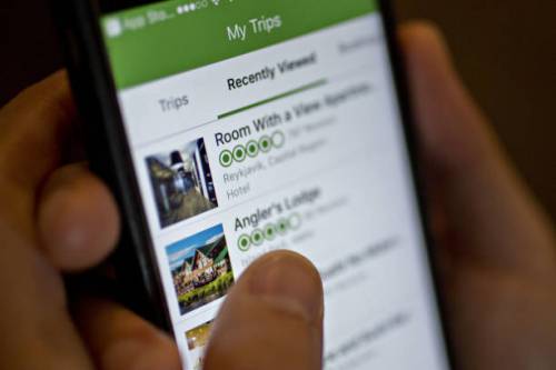 Internet, sentenza storica: 9 mesi per recensioni false su TripAdvisor