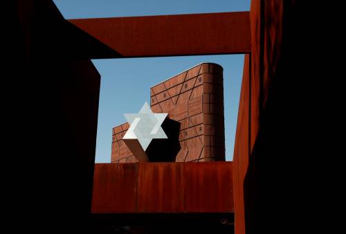 Ungheria: accuse di revisionismo per il nuovo museo dell'Olocausto