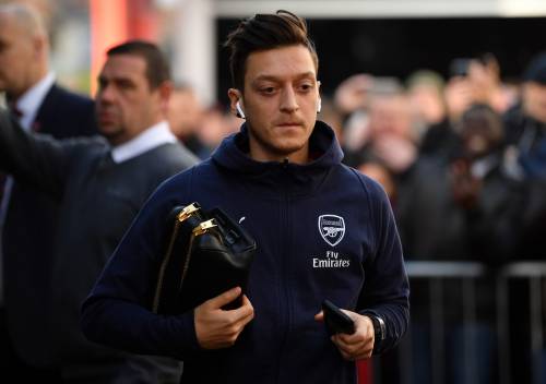 Quel tweet non ci piace: e la Cina oscura l'Arsenal