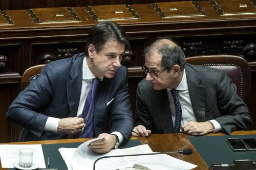 "Allora trovi un'altra soluzione". L'ira di Salvini e Di Maio su Tria