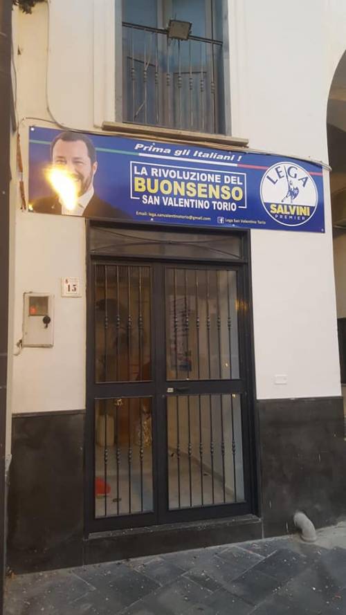 Bomba contro sede della Lega: i pm indagano due marocchini