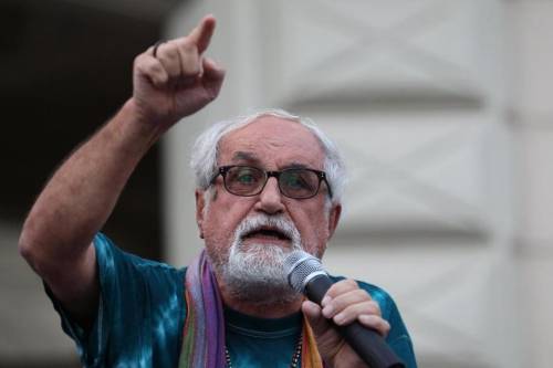 Padre Zanotelli contro Ruini: "Salvini esprime estrema destra"