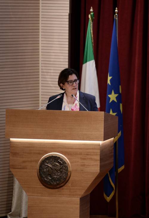 Dal taglio dei vitalizi alla difesa dei privilegi
