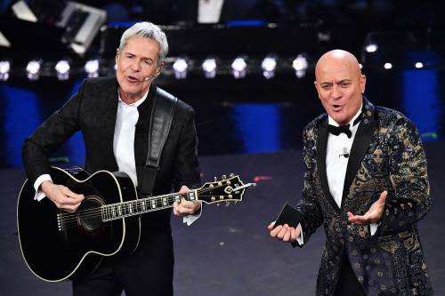 L'ironia di Bisio e Baglioni contro i vertici della Rai