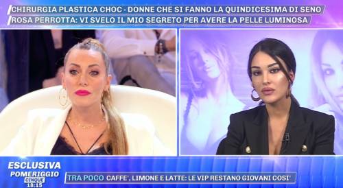 Pomeriggio 5, lite Karina Cascella e Rosa Perrotta: "Il bimbo avrà il tuo naso naturale"