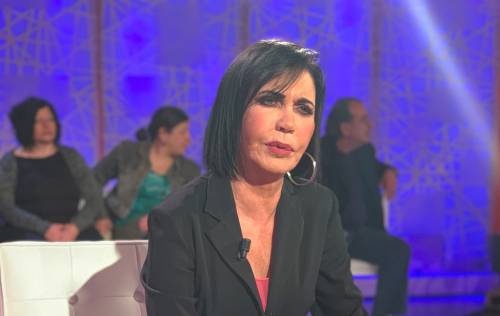 La famiglia di Fiordaliso colpita dal coronavirus: "Ti sei portato via mia madre"