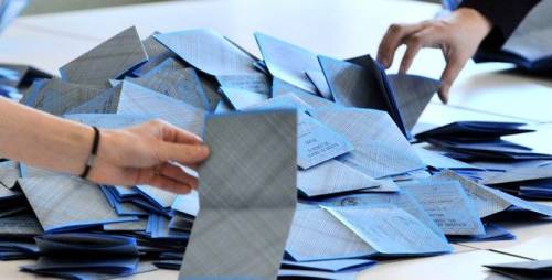 Il cittadino vota ma non conta più: è non democrazia