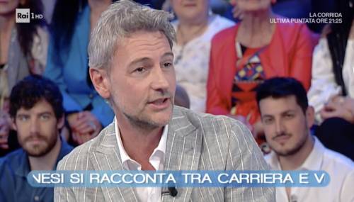 Roberto Farnesi vittima di stalking, condannata una donna: "Fatta giustizia"
