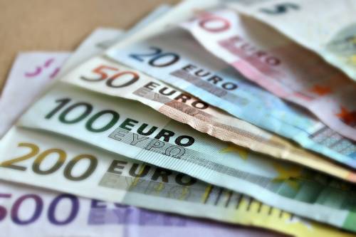 Ecco come le onlus dell'orrore lucravano sulla pelle dei bambini