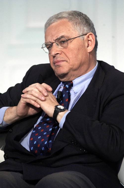 Luttwak: "Carabiniere ucciso e foto con la benda? Ecco cosa accadrà"